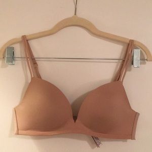 Victoria’s Secret Sexy Illusions Wireless Bra Nude